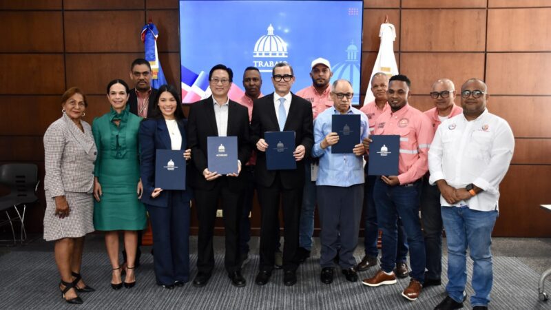 Trabajadores mineros firman pacto con mediación del Ministerio de Trabajo