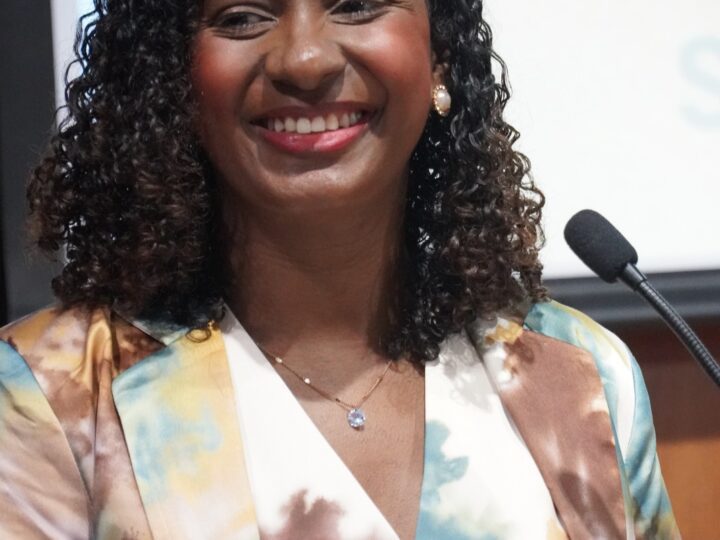 Directora de Raíz Climática invitada como panelista al Sustain DR Summit 2026 en Columbia University sobre sostenibilidad y comunidades