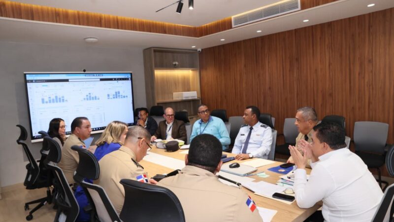 Migración y Servicio Nacional de Salud realizan reunión seguimiento medida protocolo hospitalario 