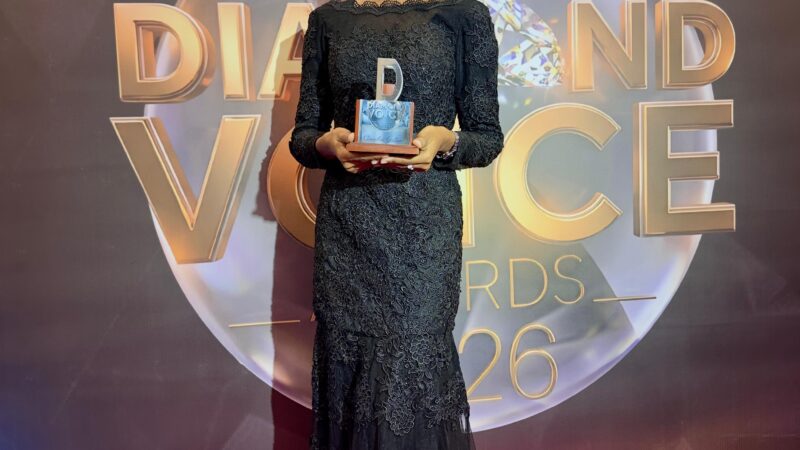 10 Preguntas con Claudia Galán” es reconocido por segundo año consecutivo en los Diamond Voice Awards