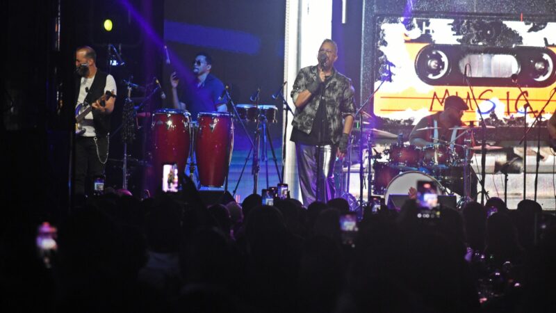 Aljadaqui desata euforia total con un show electrizante y lleno absoluto en HRCSD