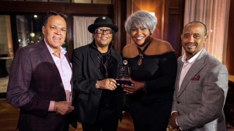 Sergio Vargas reconocido por Acroarte Como el Merenguero Más Internacional