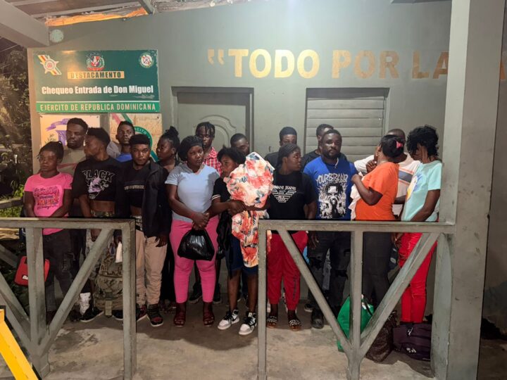 Ejército desmantela presunto centro de acopio de indocumentados en Dajabón