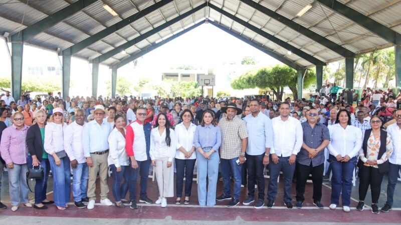 Más de 3,000 personas participan en encuentros de Supérate en Dajabón y Montecristi