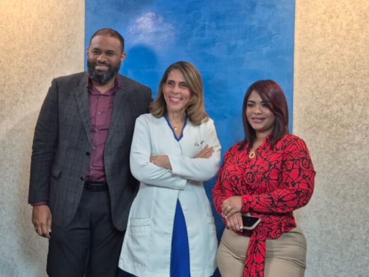 Francis Báez destaca impacto de RESIDE en la reinserción social desde Salud Podcast del SNS