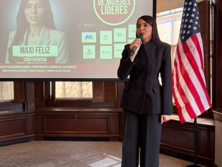 Maxi Feliz representa a la comunidad neurodivergente en el Congreso Mundial de Mujeres Líderes 2026 celebrado en Harvard