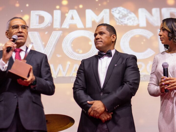 Séptima entrega de los Diamond Voice Awards consolida su impacto en la locución nacional