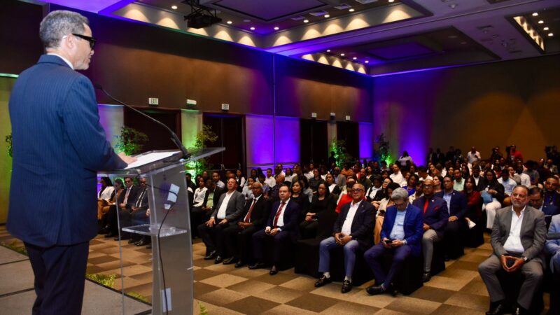 Ministerio de Trabajo promueve entornos psicosociales saludables en el ámbito laboral