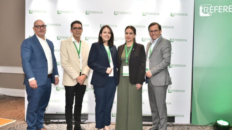Referencia reunió a especialistas del sector salud en jornada científica Re-Actualiza 2026