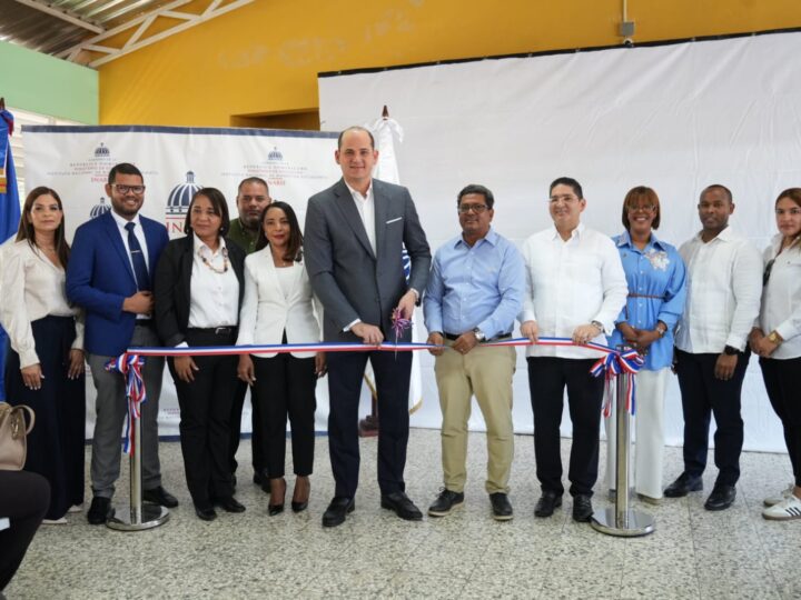 El INABIE beneficiará a más de 51,000 estudiantes de Los Alcarrizos con atención en nuevo módulo de salud bucal