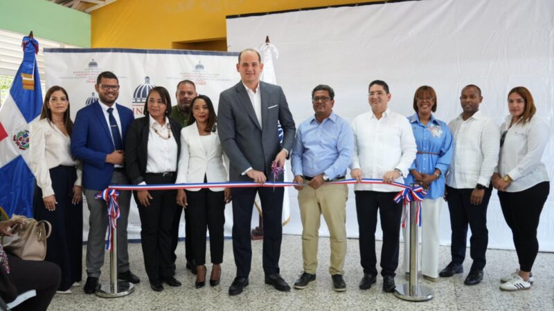 El INABIE beneficiará a más de 51,000 estudiantes de Los Alcarrizos con atención en nuevo módulo de salud bucal