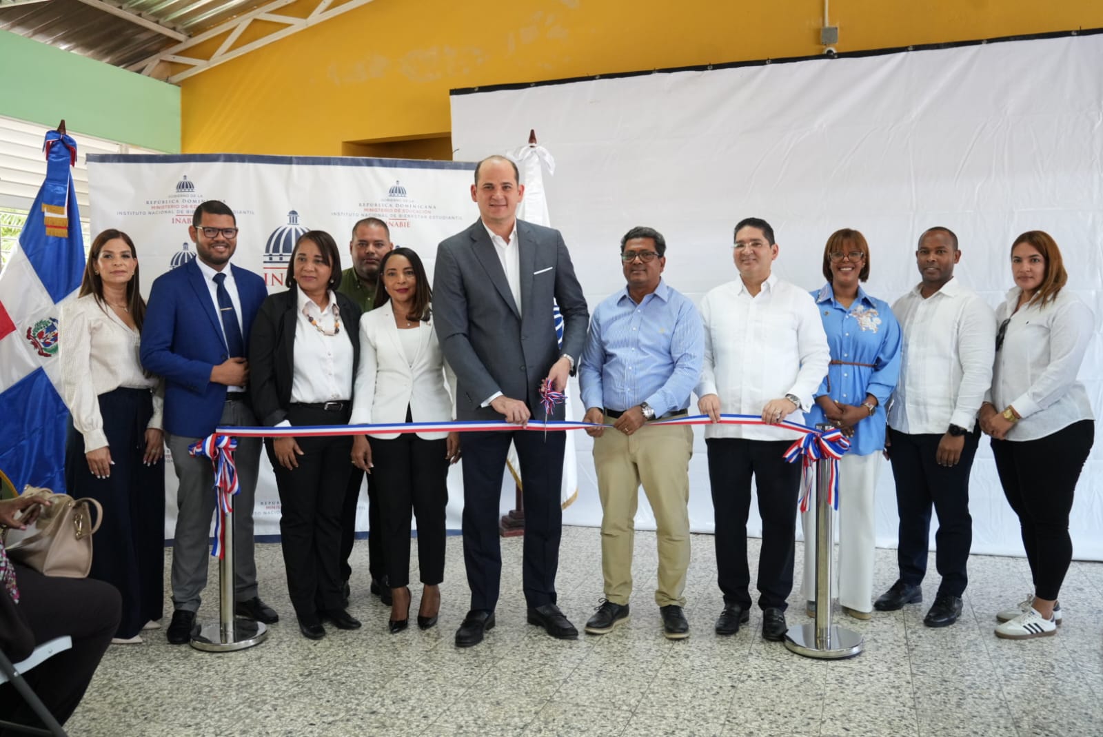 El INABIE beneficiará a más de 51,000 estudiantes de Los Alcarrizos con atención en nuevo módulo de salud bucal