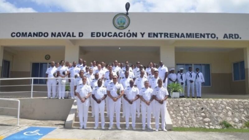 Armada de República Dominicana continúa desarrollo de actividades por su 182 aniversario con jornada formativa en sus distintas bases