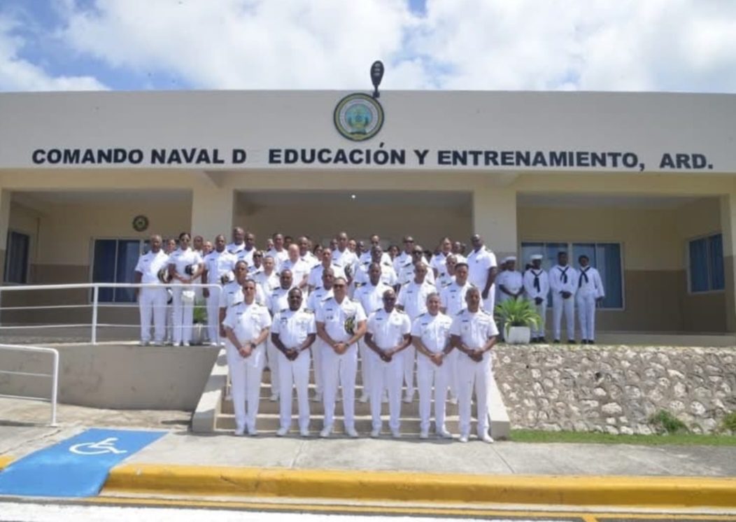 Armada de República Dominicana continúa desarrollo de actividades por su 182 aniversario con jornada formativa en sus distintas bases