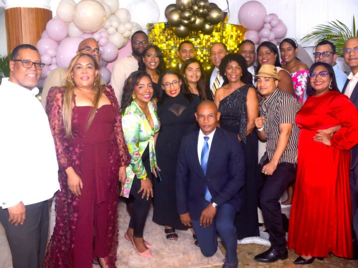 Club Los Prados celebra su 58 aniversario con elegante cena de gala