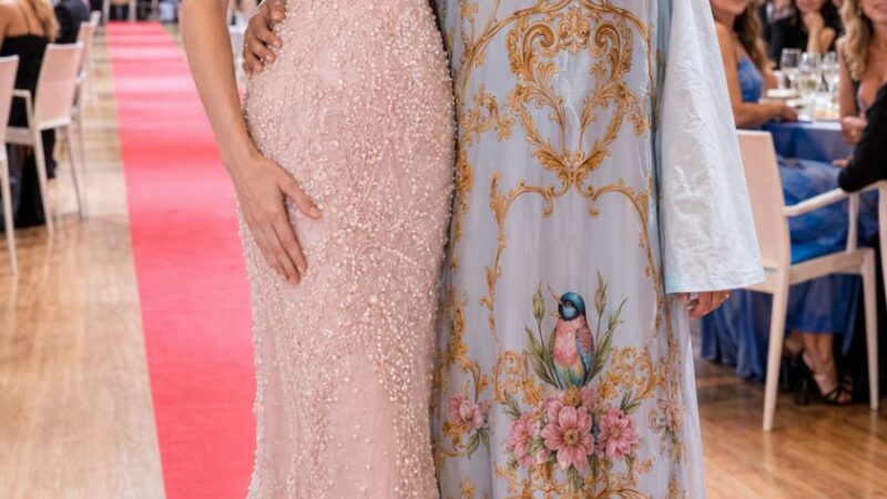Giannina Azar deslumbra en Mónaco con su colección “María Antonieta” junto a Miss Universo