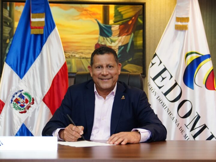 Presidente de FEDOMU denuncia y rechaza intento de golpe de Estado contra alcalde de Las Charcas, Azua