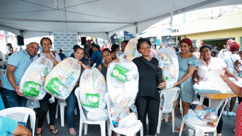 Alcaldía del Distrito Nacional lleva a Villa Francisca su gran operativo médico y social