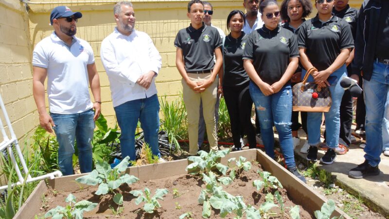 Hecmilio Galván «Es tiempo de aprovechar la agricultura de Constanza para el Agroturismo»