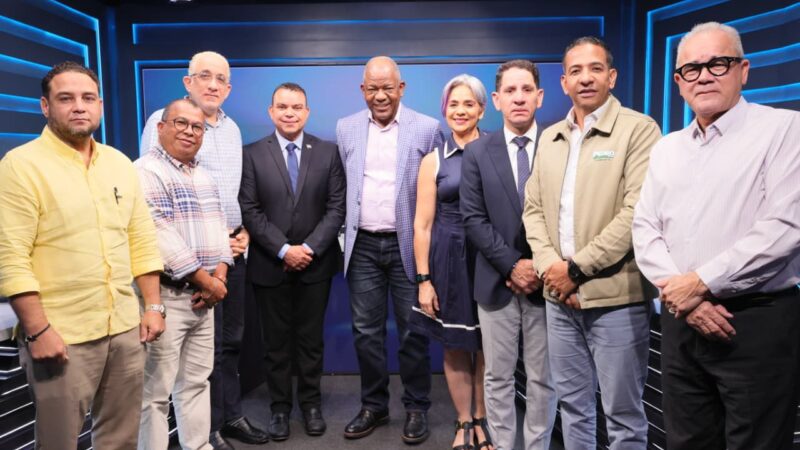 Director del SNS destaca mayor acceso de dominicanos a servicios especializados y humanizados en la Red Pública de Salud
