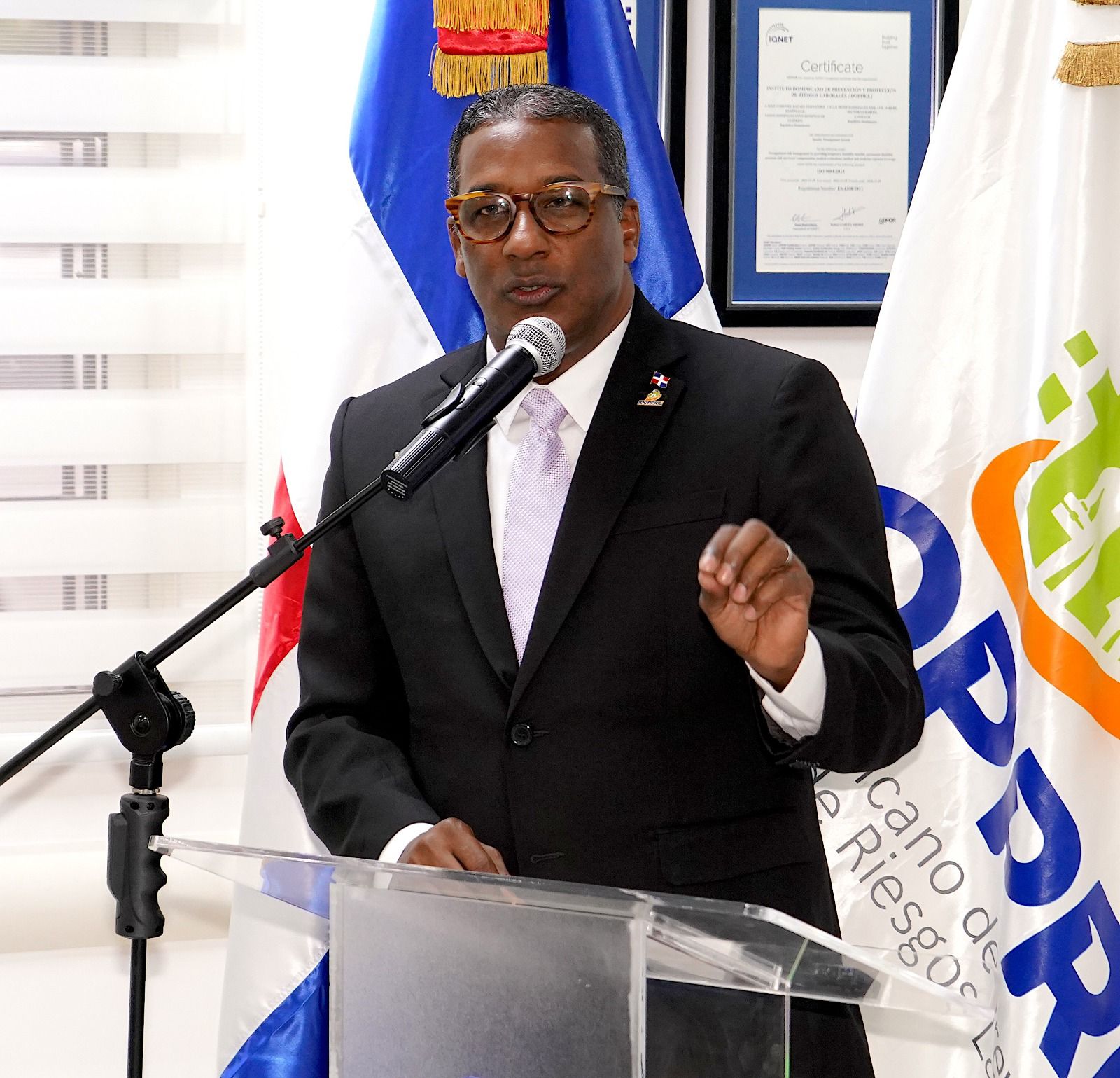 Agustín Burgos destaca avances del IDOPPRIL en su primer año de gestión