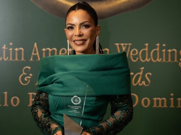 Raquel Cabrera se alza con el galardón de Mejor Maestra de Ceremonias del Gran Santo Domingo en los Premios LAWA 2026
