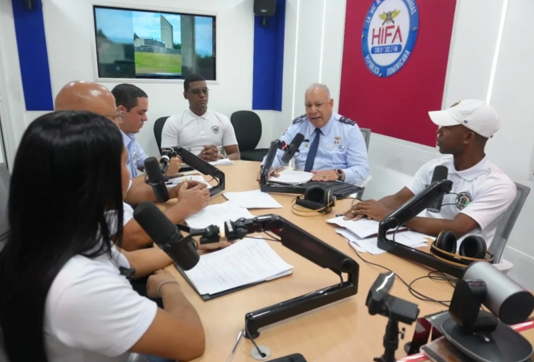Escuelas Vocacionales lanzan programa radial para promover formación técnica en RD