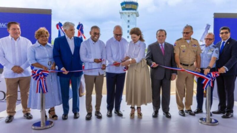 IDAC, DA y FARD inauguran torre de control y sistema de balizamiento en la Base Aérea de San Isidro