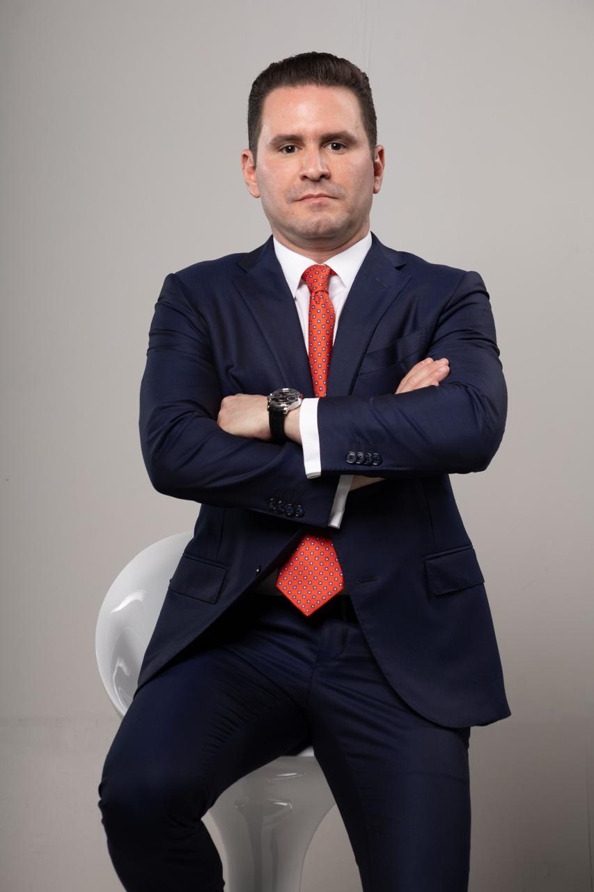 Empresario Dominicano condena acelerado endeudamiento del Gobierno