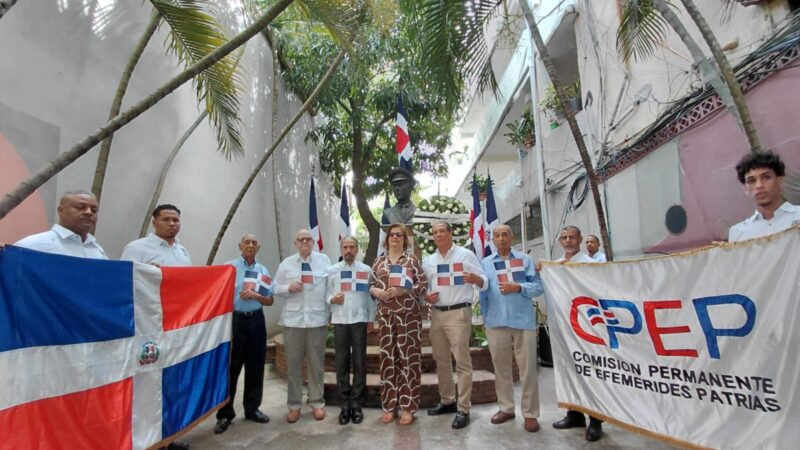 Efemérides Patrias recuerda heroísmo del teniente Amado García Guerrero en el 65 aniversario de su asesinato