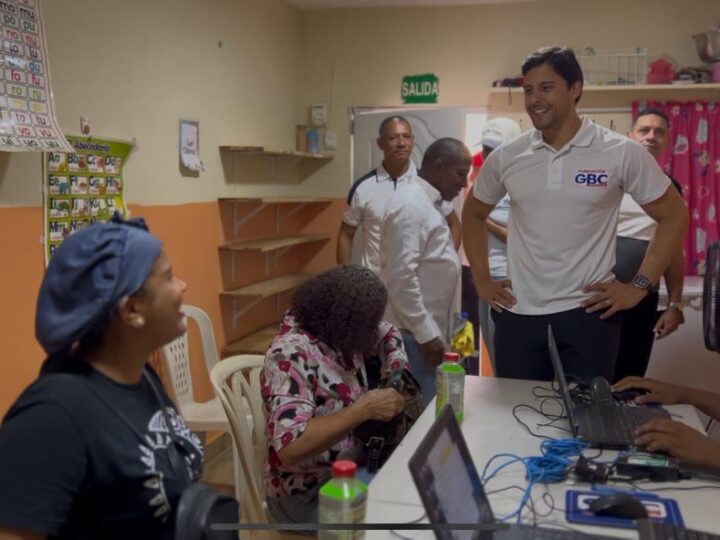 Raymond Rodríguez y Fundación GBC impactan a más de 500 personas con gran operativo médico y social en Los Ríos