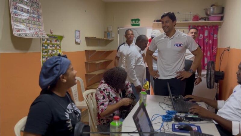Raymond Rodríguez y Fundación GBC impactan a más de 500 personas con gran operativo médico y social en Los Ríos