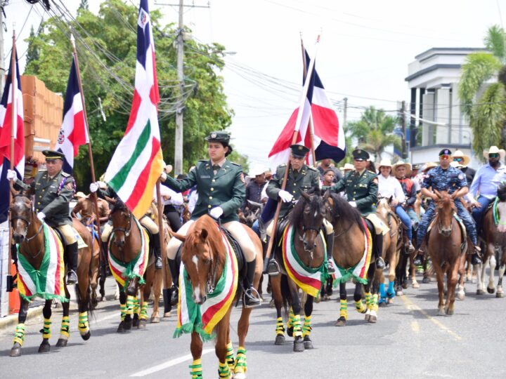 Cabalgata de las Mariposas levanta su voz contra la violencia hacia la mujer