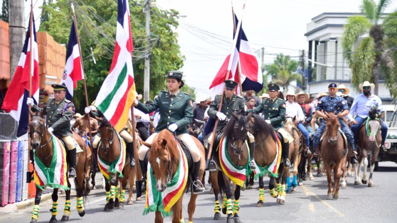 Cabalgata de las Mariposas levanta su voz contra la violencia hacia la mujer