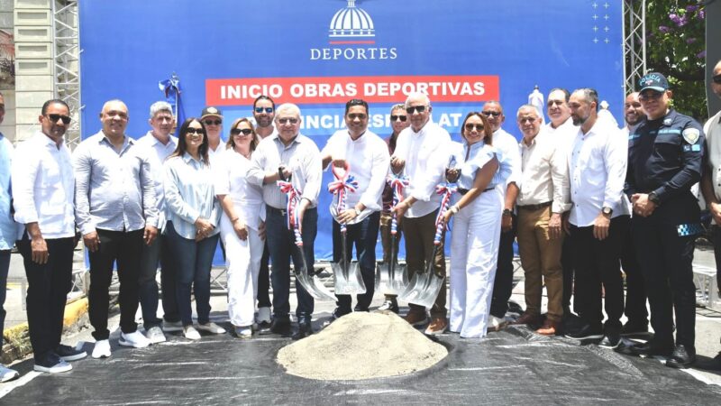 Ministros Kelvin Cruz y Andrés Bautista anuncian obras deportivas en Espaillat con una inversión de RD$415 millones