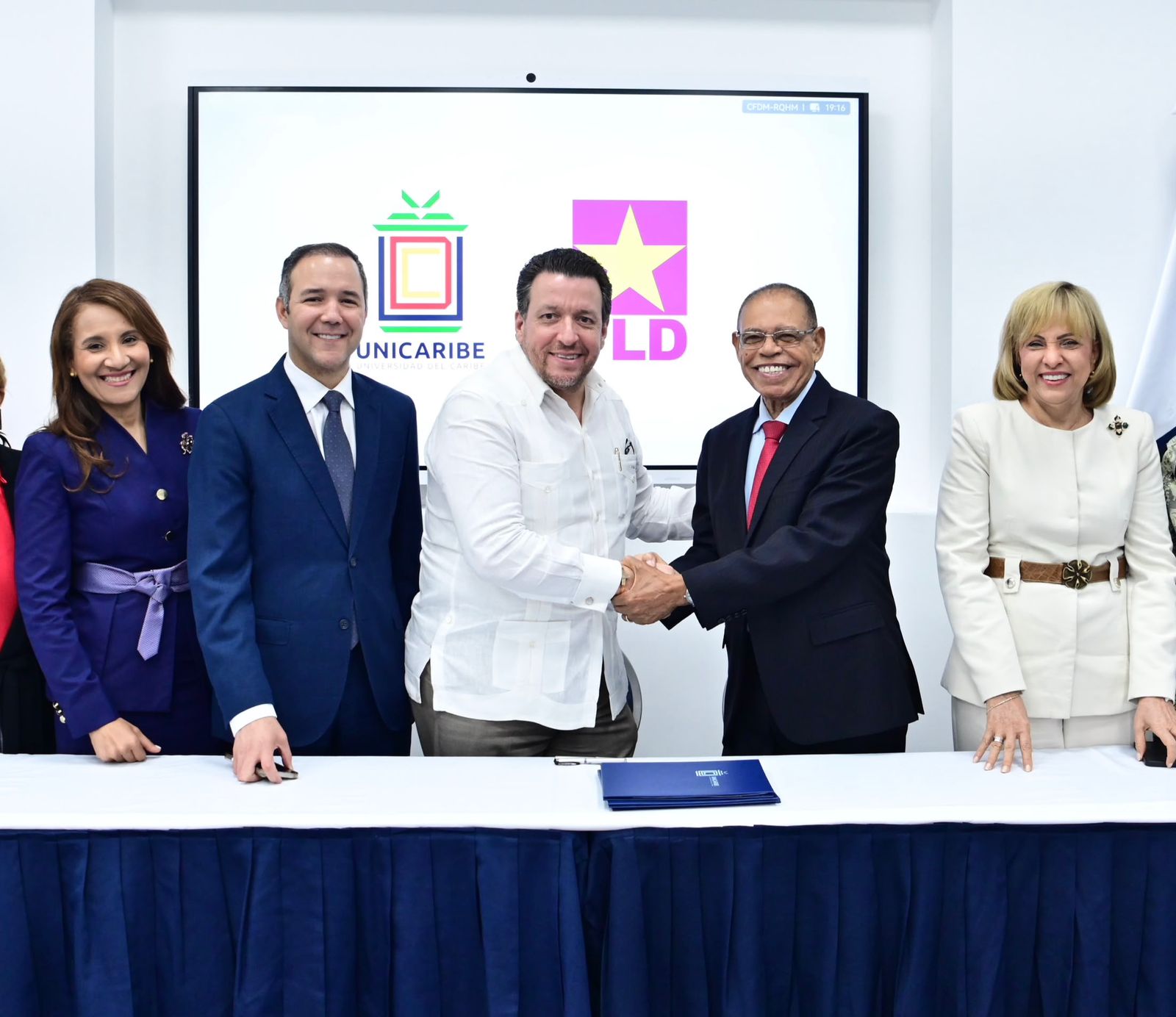 UNICARIBE y Comisión Formación de Valores PLD impulsan programa ético educativo