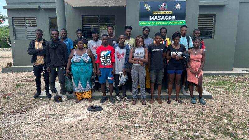 En operativos del Ejército en Masacre y Río Limpio detienen a 29 haitianos indocumentados