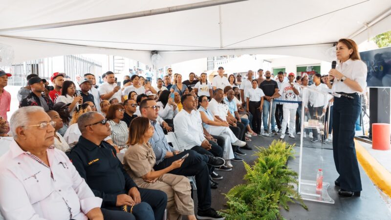 Carolina Mejía transforma vertedero en nuevo parque Monumental, impactando en la calidad de vida en Los Girasoles