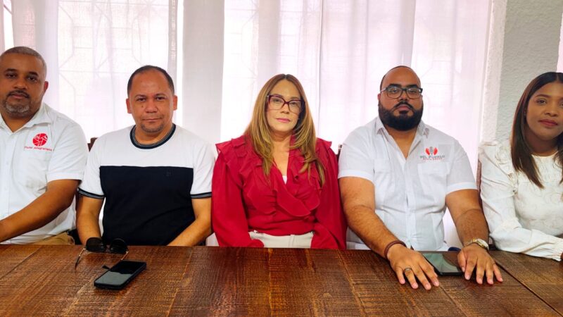 Gremios de la comunicación denuncian al dirigente del PRM Henry Martinez (Tito Martínez) por acoso y ataques a la prensa 