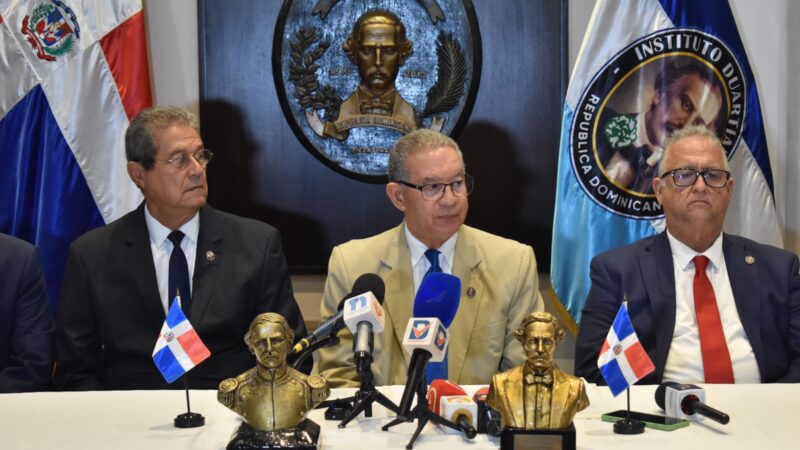 Instituto Duartiano pide priorizar a estudiantes dominicanos ante ocupación de cupos por extranjeros