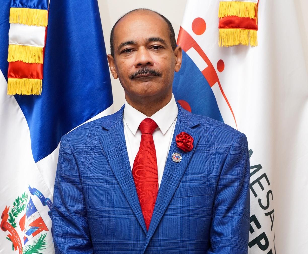 AEDO llama al Tribunal Constitucional a garantizar la Constitución, la vida y la familia dominicana
