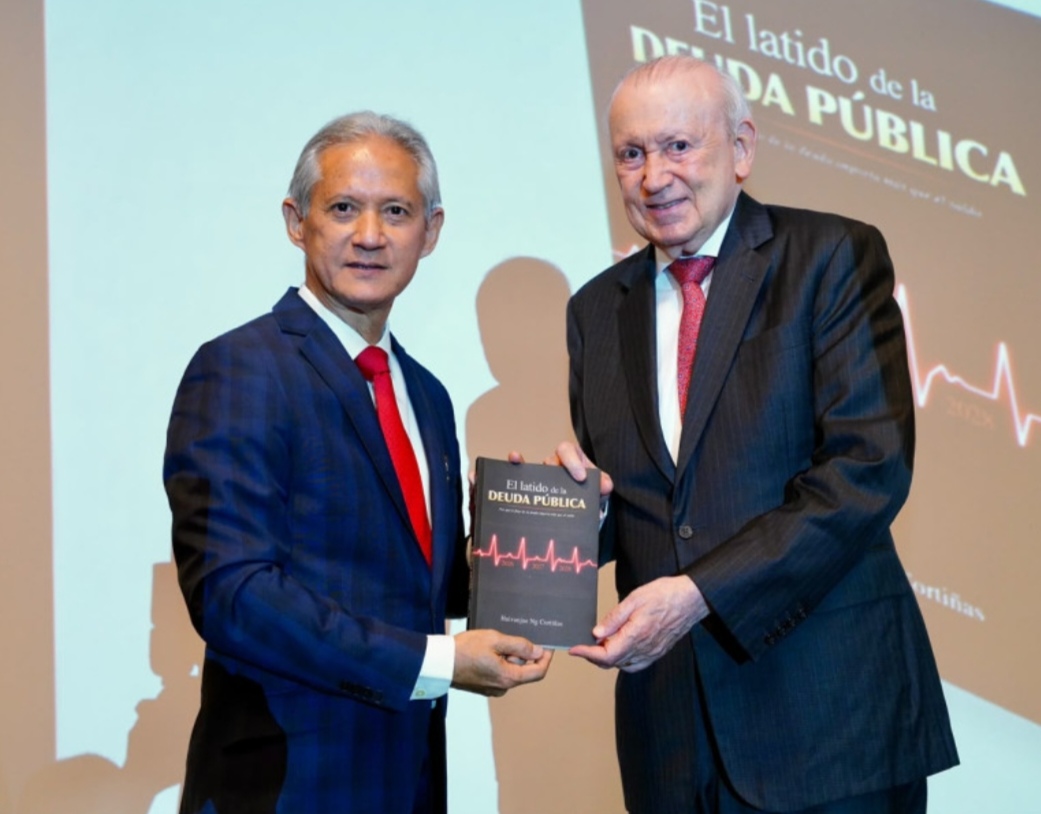 Haivanjoe Ng Cortiñas presenta libro sobre sostenibilidad de la deuda pública