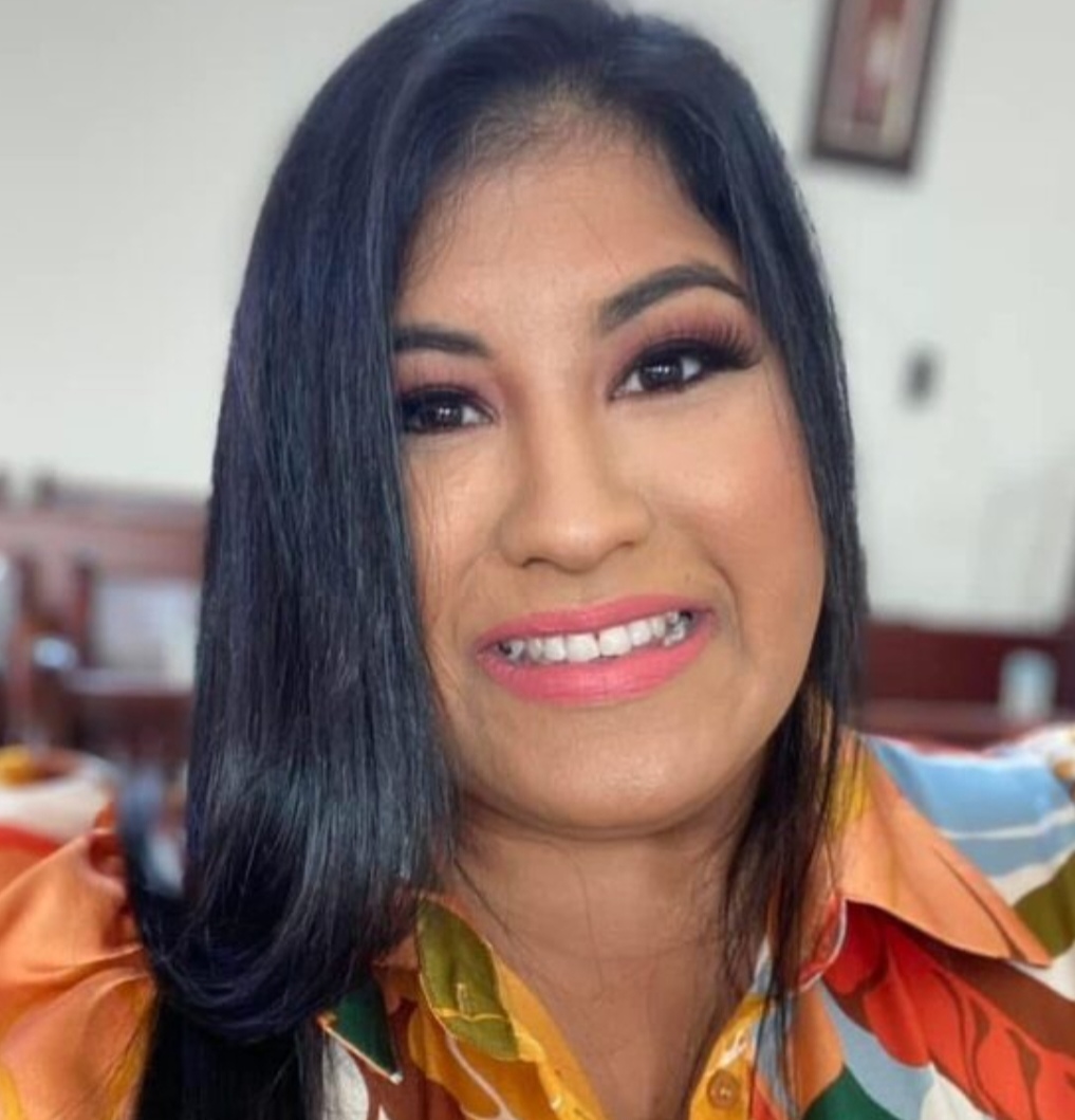 La periodista y locutora Milagros Méndez celebra un año más de vida