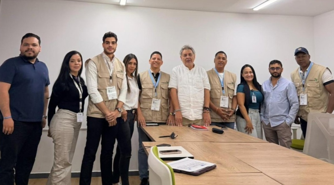 Diputados dominicanos participan como observadores internacionales en elecciones presidenciales de Colombia
