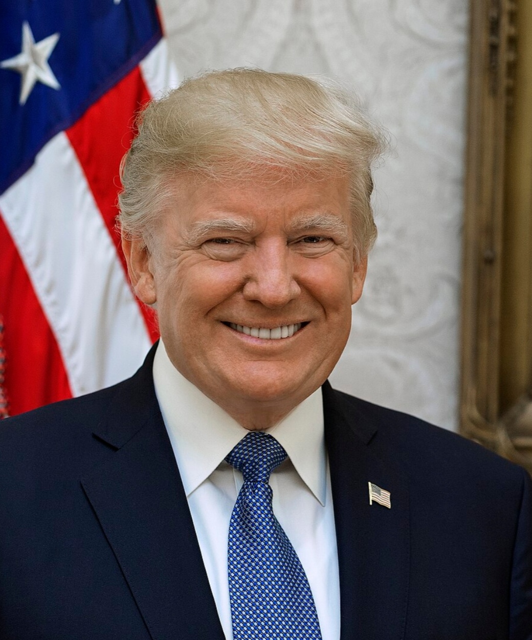 Trump amenaza con imponer aranceles del 100 % a países que graven a empresas tecnológicas de EE. UU. 