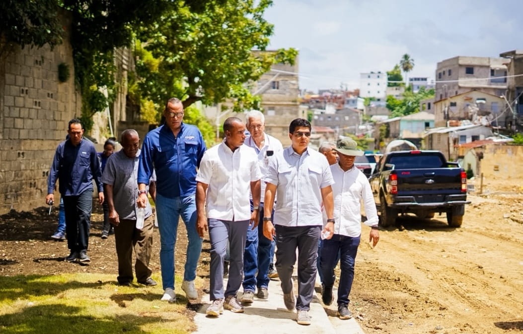 CAASD impulsa obras para seguir optimizando servicio agua potable y saneamiento cañadas con inversión superior a los RD$11,000 millones