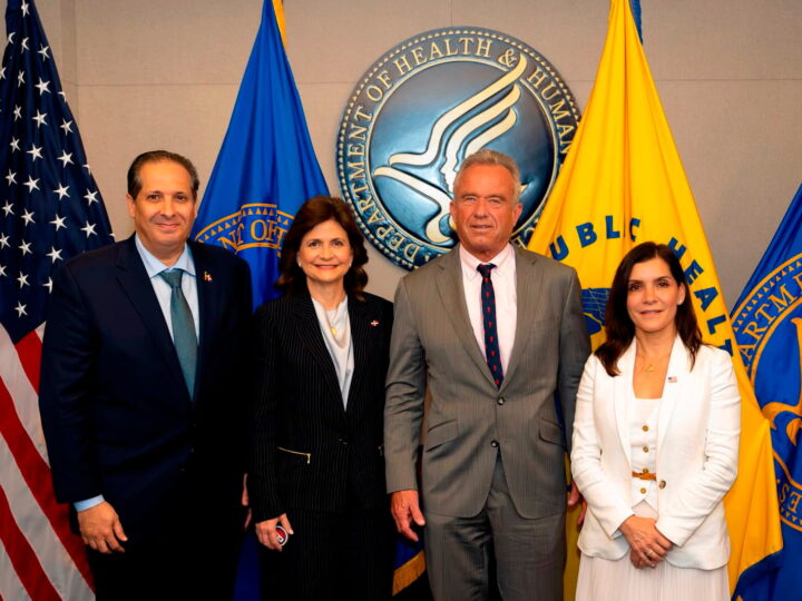 Vicepresidenta Peña y ministro Atallah fortalecen cooperación sanitaria con EE.UU. durante reunión con el secretario Robert F. Kennedy Jr.