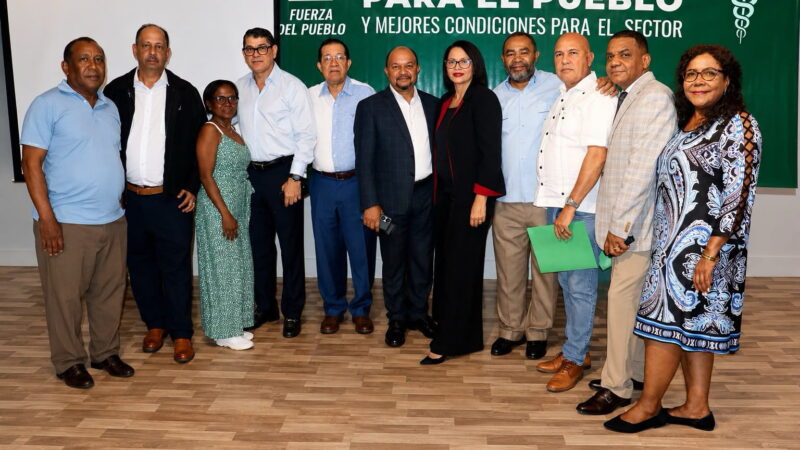 Fuerza del Pueblo en SDO realiza exitosa conferencia sobre las implicaciones del Nuevo Código Penal en la salud y la comunicación