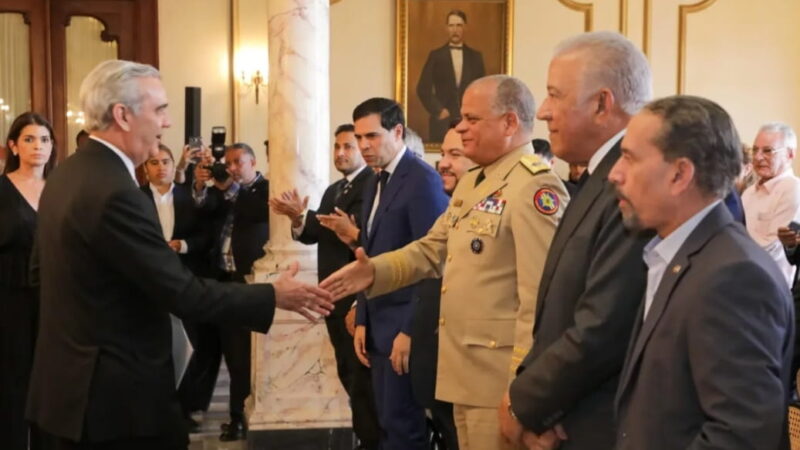 Presidente Abinader exhorta a convertir los ideales de Duarte en conducta pública