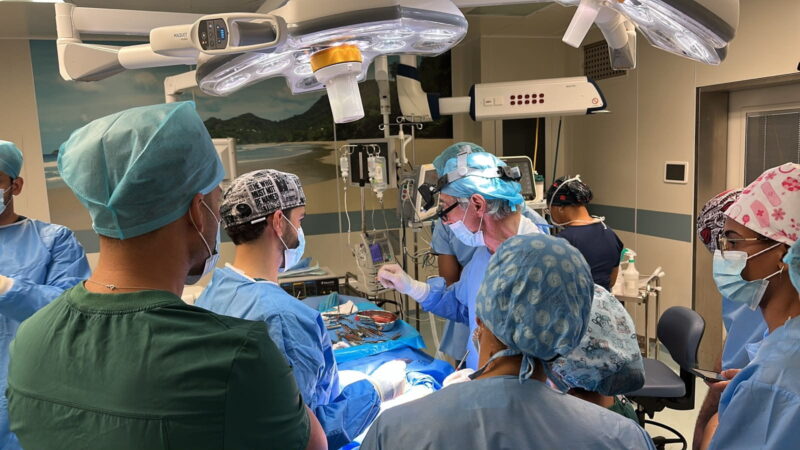 CECANOT lidera jornada científica RINOLAB que reunió a expertos nacionales e internacionales en cirugía plástica facial y reconstructiva